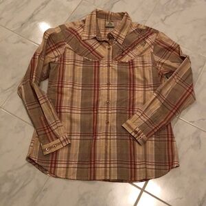 CABELAS ladies plaid button up shirt w/ embroidery
